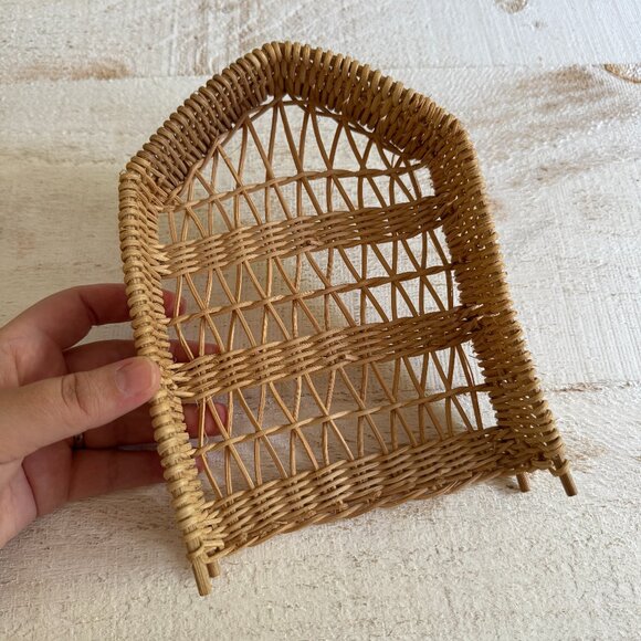 Mini Wicker Arch Decorative Doll House Furniture Piece - Picture 1 of 4